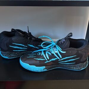 Mens Puma Lamelo Ball sneakers